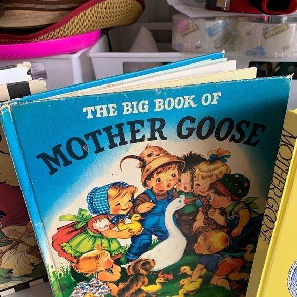 Vintage Mother Goose Books  - Picture 3 of 10